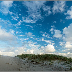 090 Himmel über  Årgab (bei Hvide Sande)