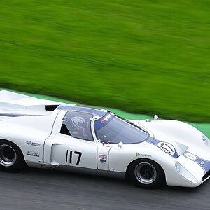 Chevron  B16 17 (2).jpg