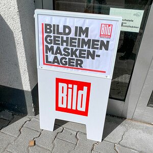 Geheimes Maskenlager