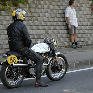 Norton wartet auf den Start in Schwanenstadt