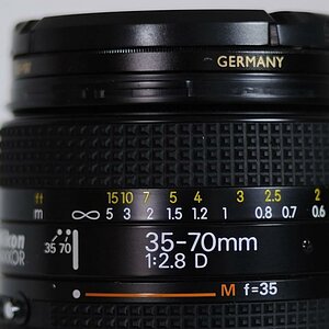 Voigtländer Ultron SLII 40/2.0 @2.0, 100% Crop