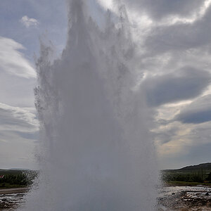 51 Geysir Strokkur