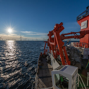 201005 AL546 NF-F-18.jpg