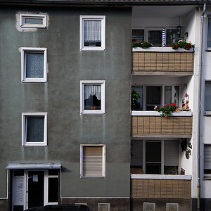 SF2_8993_DxO_raw.jpg
