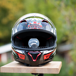 85mm1.8.jpg