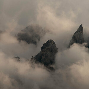 Berge und Wolken_raw027 (1 von 1).jpg