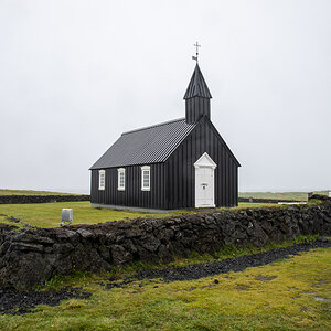 Kirche Budir.jpg