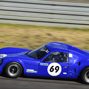 69 Chevron B8