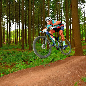 D85_2587_00001.jpg