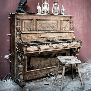 Saloon Piano