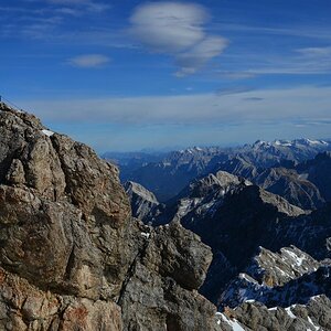 Die Zugspitze mit Gipfelkreuz