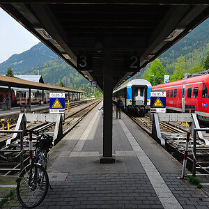 Oberstdorf Bhf aussen.jpg