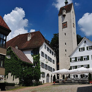 D03 1612
