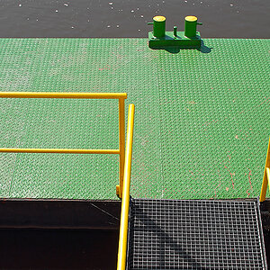 Ponton gelbgrün 1.jpg