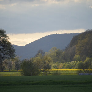 Landschaft mit dem Spiegeltele