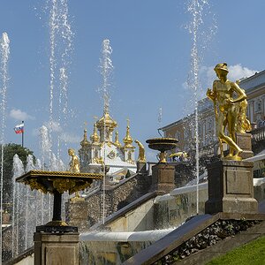 Zarenhof_Brunnen.jpg