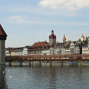 Kapellbrücke_Luzern.jpg
