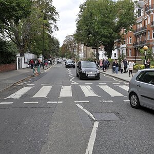 Abbey Road 2.jpg