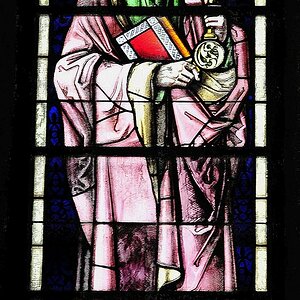 Kirchenfenster.jpg