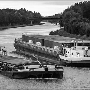Schiffsverkehr (1 von 1).JPG