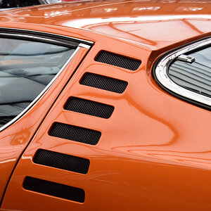 Alfa Romeo Montreal