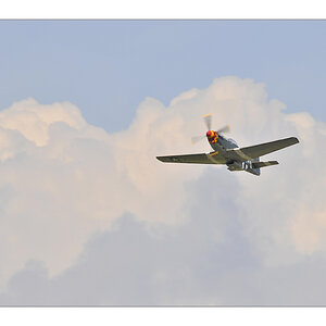 P 51 Mustang 5 gerahmt klein