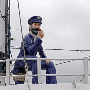 OF2_51762.jpg