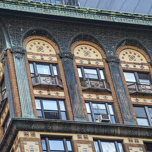 NYC alte Fassade.jpg