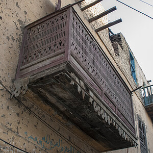 Balkone in Luxor1.jpg