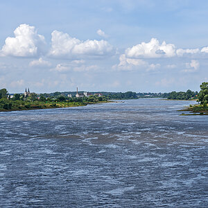OF2_51116.jpg