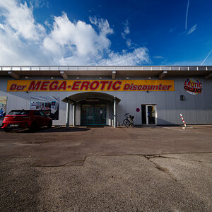 Z62_3696.jpg