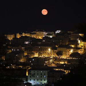 Aufgehender Mond