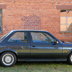 BMW M3 ABS b.jpg