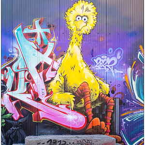 077 Graffiti an der  Veloroute – Bibo aus der Sesamstraße (Big Bird)