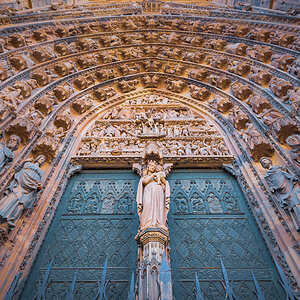 Portal Münster Strassburg.jpg