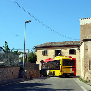 Bus2.jpg