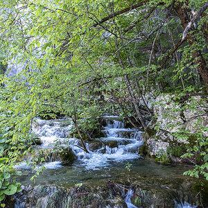 Wasserfälle Plitwicer Seen5.jpg
