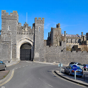 Arundel Castle 1.jpg