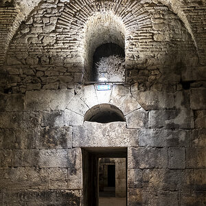 Katakomben Diocletianspalast3.jpg