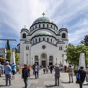 Sava-Kathedrale Belgrad1.jpg
