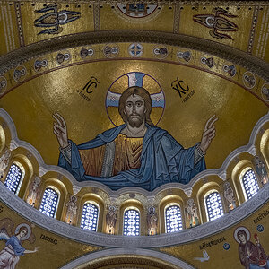 Sava-Kathedrale Belgrad5.jpg