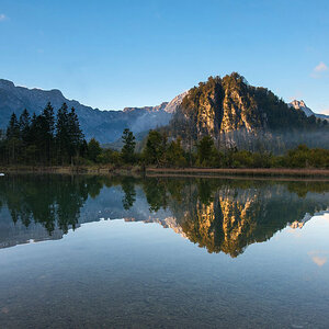 Spiegelung im See- Almsee.jpg