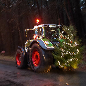Weihnachtsschlepper 2.jpg