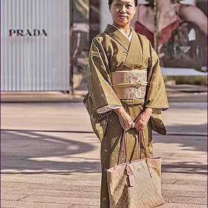 comp_2Prada-Kimono-lumi2b.jpg