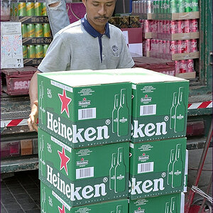 comp_2Heineken.jpg