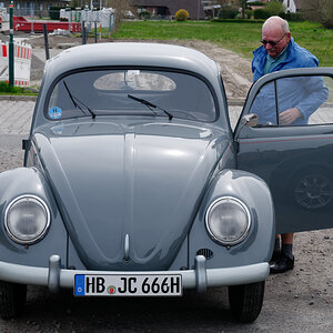 VW Käfer HB Front.jpg