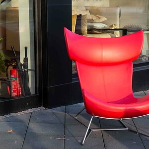 Der rote Stuhl.jpg