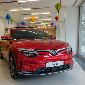 E3FX7057-1.jpg