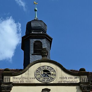Rathausuhr Neckarsulm.jpg