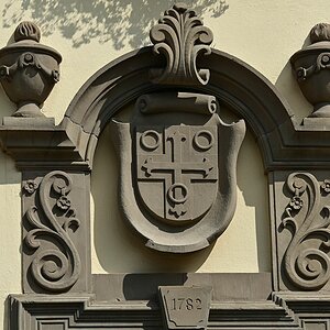 Wappen Neckarsulm Rathaus.jpg